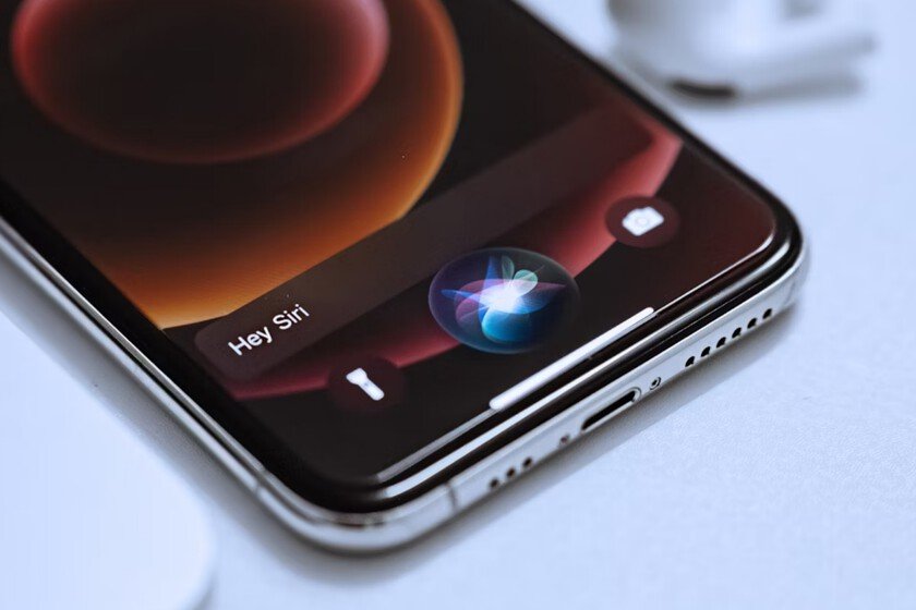 El año en el que Siri fue más troll de lo habitual. Era la "inocentada" de Apple