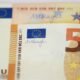 El euro volvió a sacudir al peso colombiano y se acerca otra vez a los $4.500 en medio de la tensión global: así cerró el 15 de diciembre