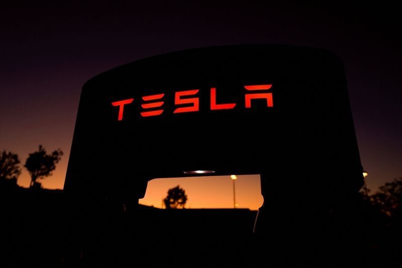 El valor del acuerdo de suministro de materiales para baterías entre la surcoreana L&F y Tesla se reduce a 7.386 dólares