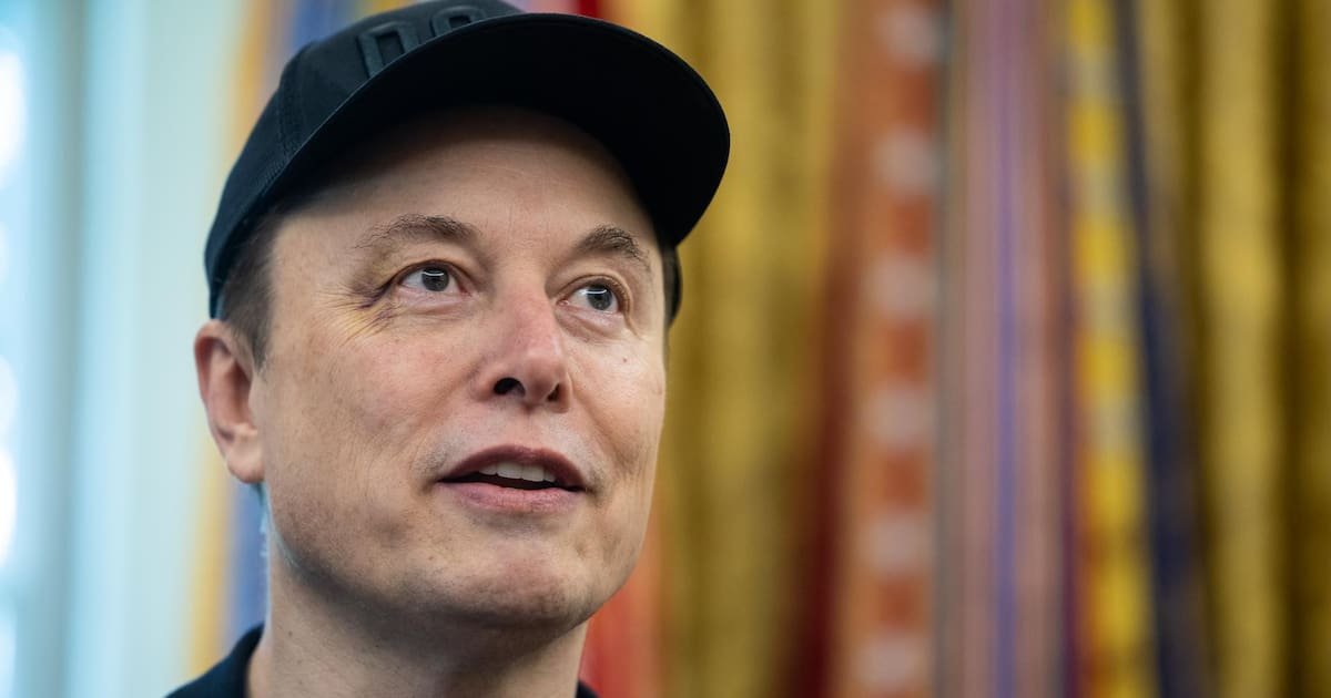Elon Musk se convirtió en la única persona en el mundo con una fortuna de 700 mil millones de dólares