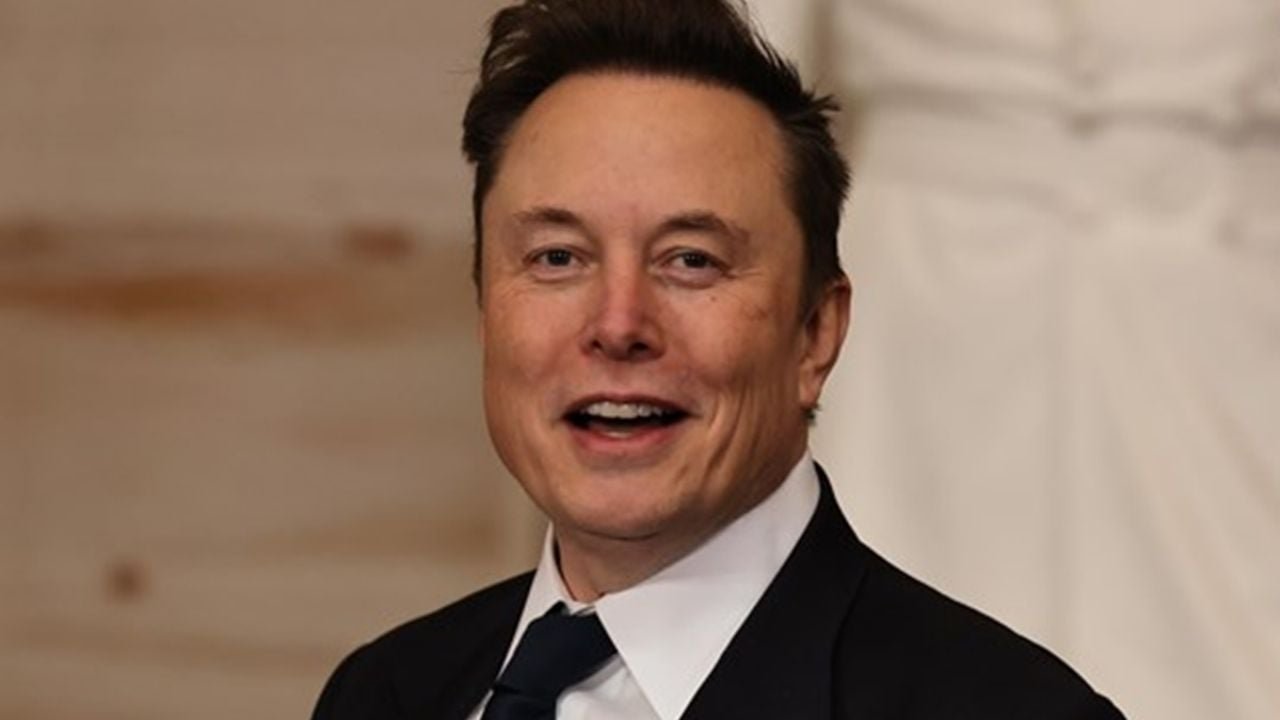 Elon Musk supera los 700 mil millones de dólares gracias a Tesla y SpaceX