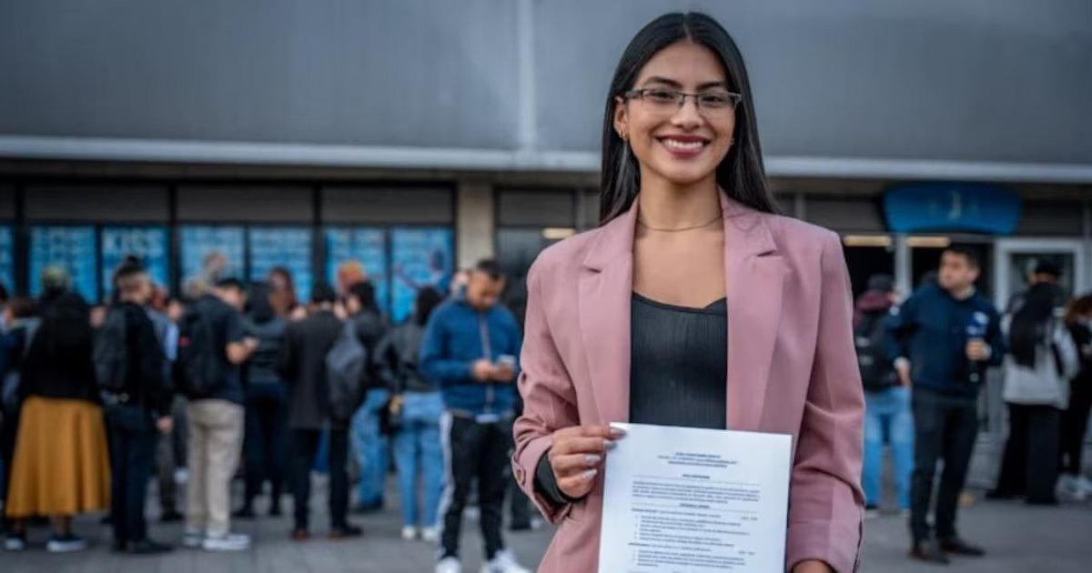 Empleo en Bogotá: hay más de 600 vacantes para colombianos y migrantes con sueldos de hasta $12 millones