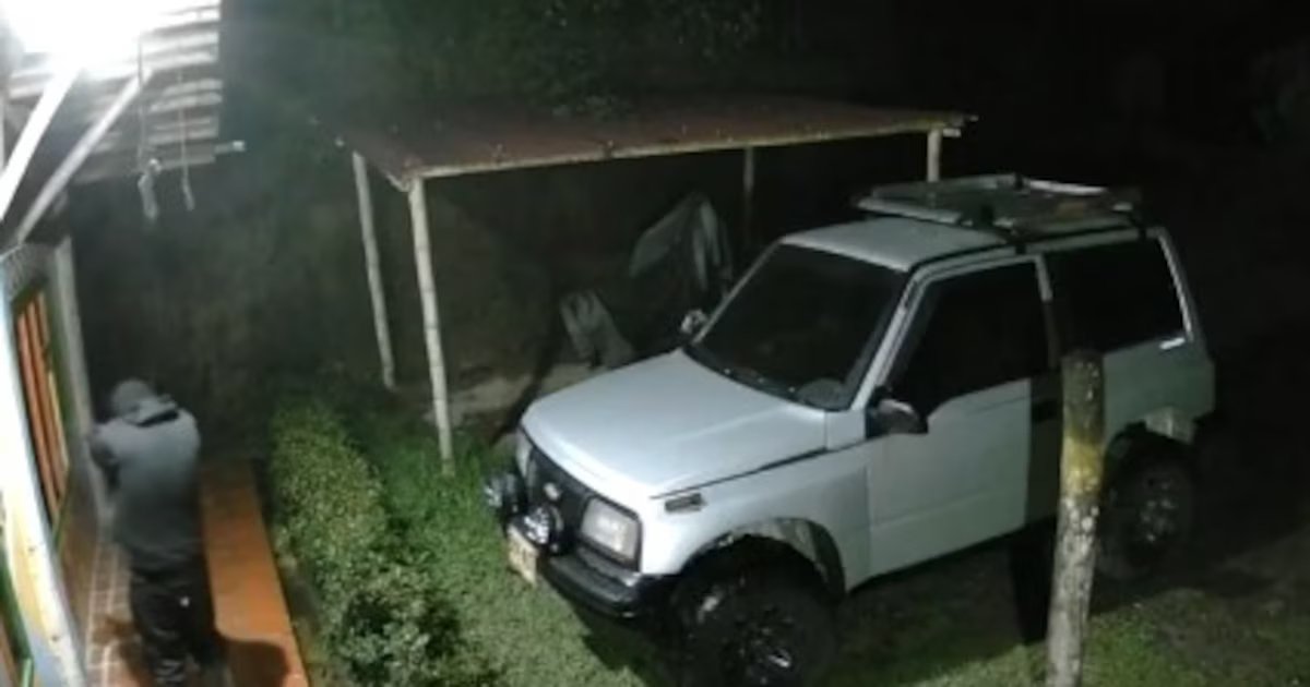 En video quedó registrado el impactante ataque a la casa del concejal de Chachagüí, Nariño, Esteban Martínez: Cambio Radical se pronunció