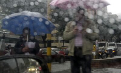 Fuertes lluvias y bajas temperaturas sorprenden a Bogotá, esto dice un meteorólogo sobre el fenómeno