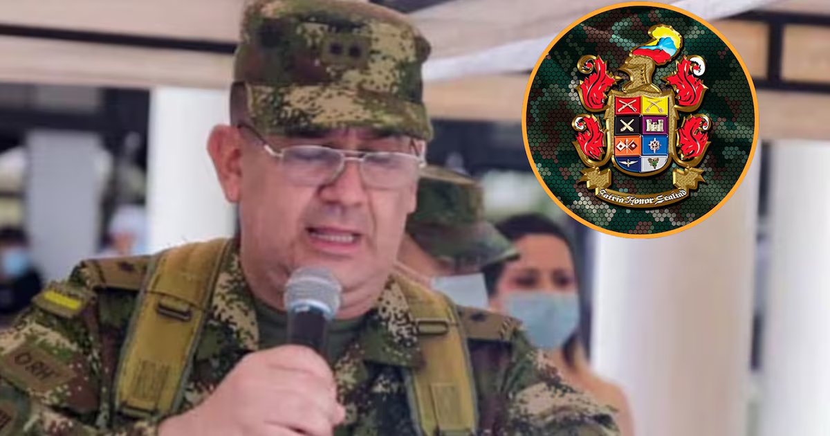 General Juan Miguel Huertas continúa manejando el personal del Ejército pese a suspensión provisional: llamó a calificar servicios a nueve suboficiales