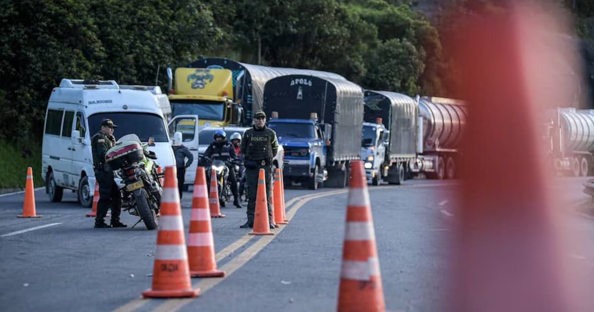 Gobernador de Cundinamarca anunció que habilitan reversible desde el km 0 hasta el km 20 de la vía al Llano por alto flujo vehicular para fin de año