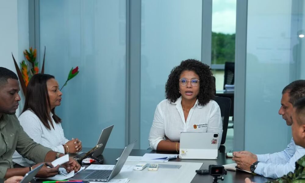 Gobernadora del Chocó alertó sobre crisis humanitaria por minas antipersona: “No sabemos dónde están”