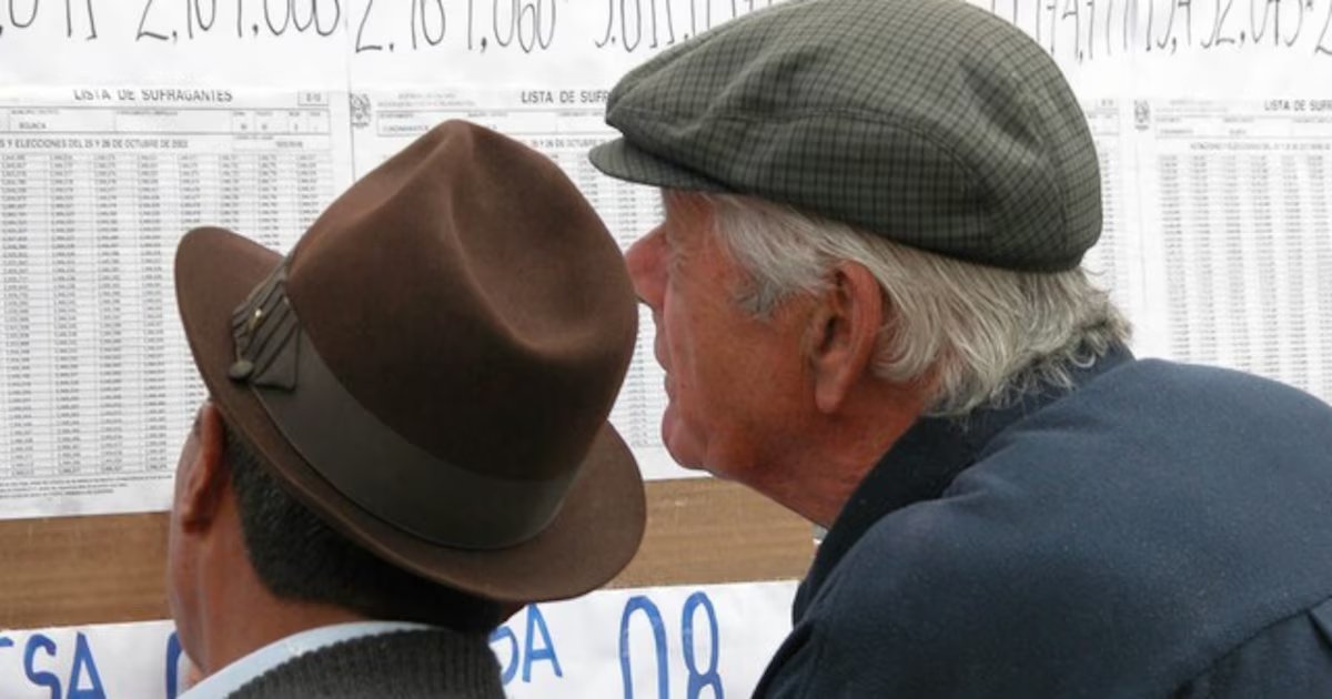 Hombres y mujeres con estas edades pueden recuperar semanas cotizadas perdidas en Colpensiones: así se hará en 2026