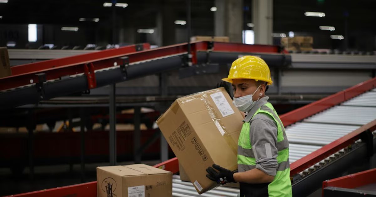 Horas nocturnas en Colombia cambiarán desde el 25 de diciembre de 2025 con nueva aplicación de la reforma laboral