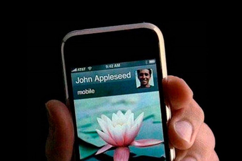 John Appleseed ha aparecido más veces en los iPhone que Steve Jobs. Y su historia es de las más desconocidas