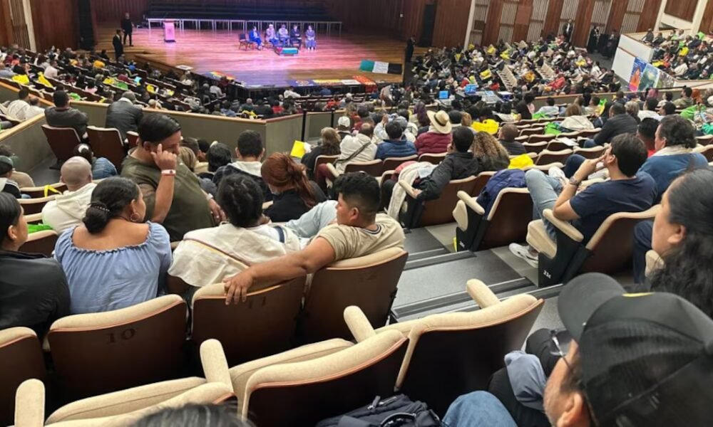 La Unión Sindical Obrera aprovechó la temporada navideña y realizó asamblea nocturna, denunciaron bases del sindicato petrolero: “Arbitraria e ilegal”