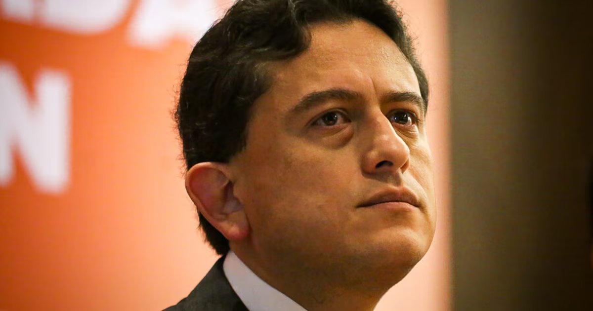 Luis Carlos Reyes advierte sobre la iniciativa constituyente: “La desorganización administrativa y la apertura de las puertas a la corrupción son el verdadero problema”