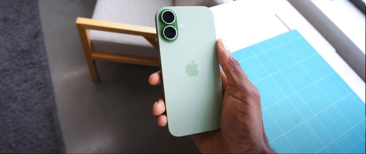 MKBHD elige el iPhone 17 como el mejor smartphone del año