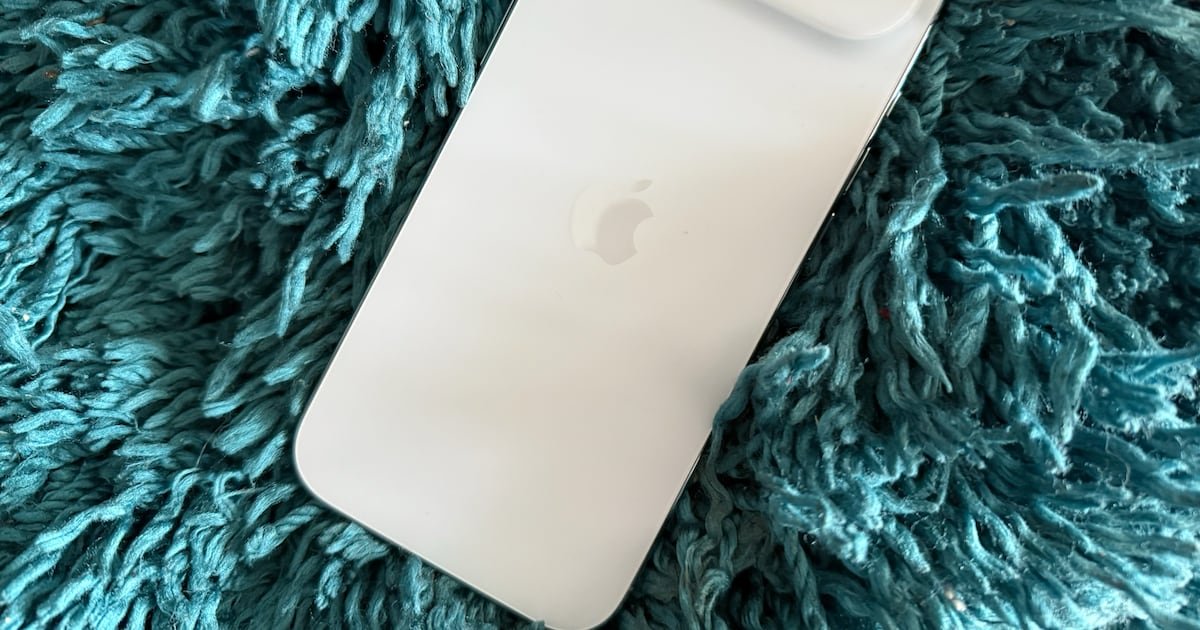 Mi experiencia usando el dispositivo más polémico en la historia de Apple – Metro Ecuador