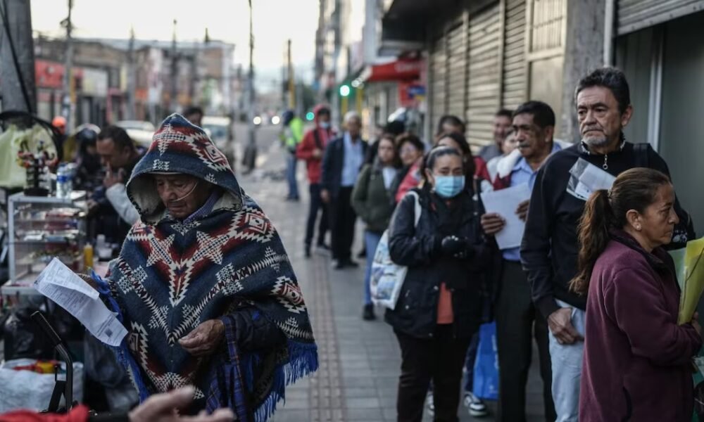 Pacientes Colombia aseguró que decisión del Gobierno Petro está “condenando a millones de colombianos a quedarse sin atención”