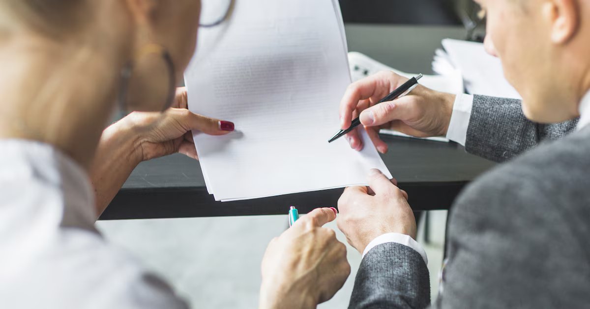 Plazos y requisitos para reclamar una herencia en Colombia: guía legal y consecuencias de no iniciar la sucesión