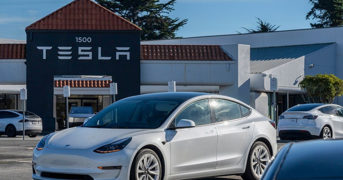 Por qué Colombia tiene los Tesla más baratos entre los países con operación directa en Latam