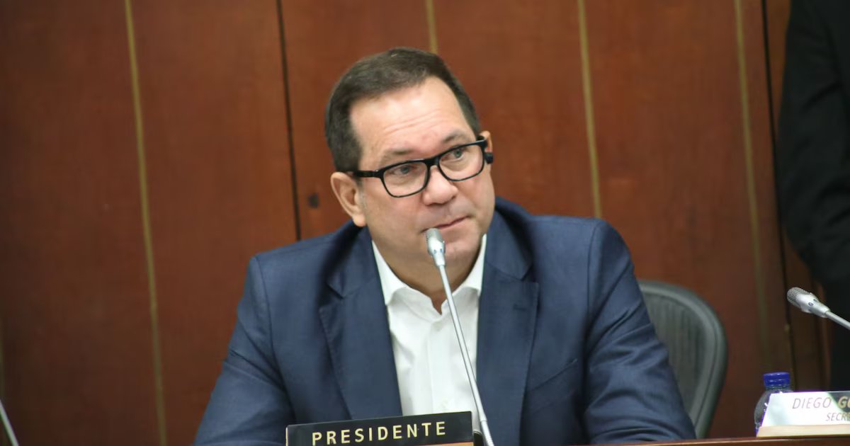 Presidente del Senado anunció la suspensión del debate sobre el polémico decreto de emergencia económica de Petro: “Hay una negativa”