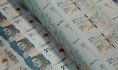 Salario mínimo de 2026: Petro anunció cuándo informará de cuánto será el aumento para los trabajadores y criticó a las empresas