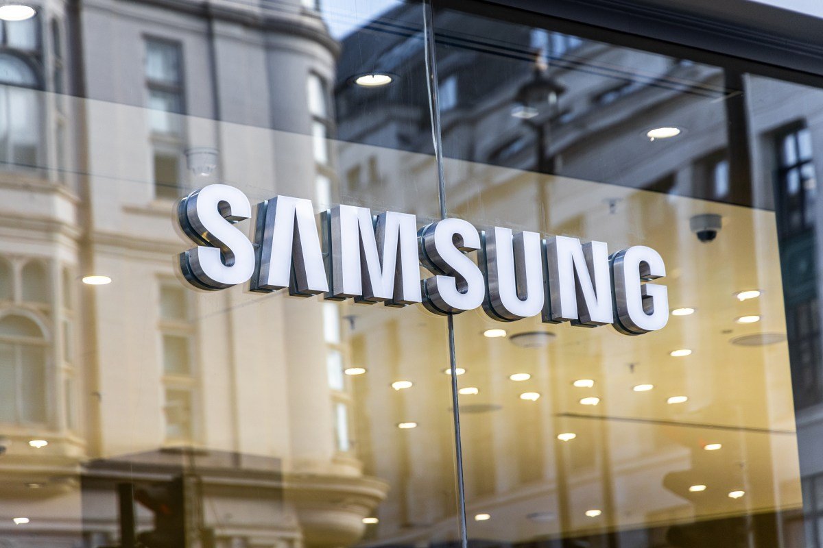 Samsung prepara un teléfono Fold para competir en 2026 al primer iPhone plegable