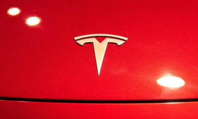Tesla bajo investigación por temor a que las manijas manuales de las puertas del Model 3 estén 'ocultas y sin etiquetar'