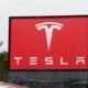 Tesla recorta de 2.900 a 7 millones un contrato clave de baterías