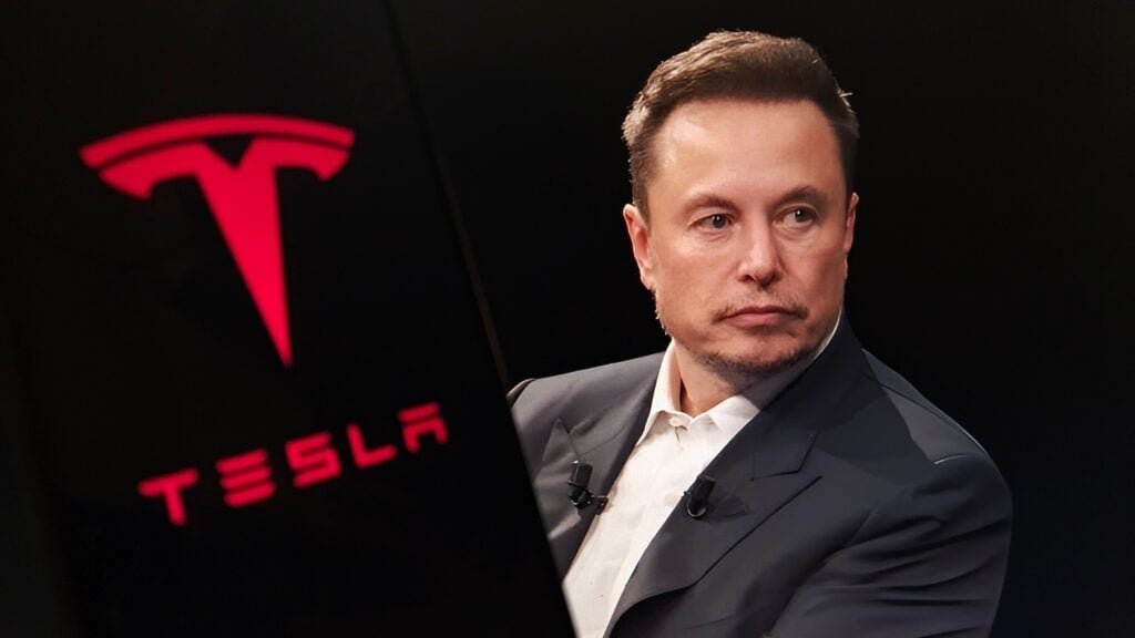Tesla registra caída de ventas en Europa en noviembre mientras BYD acelera su expansión