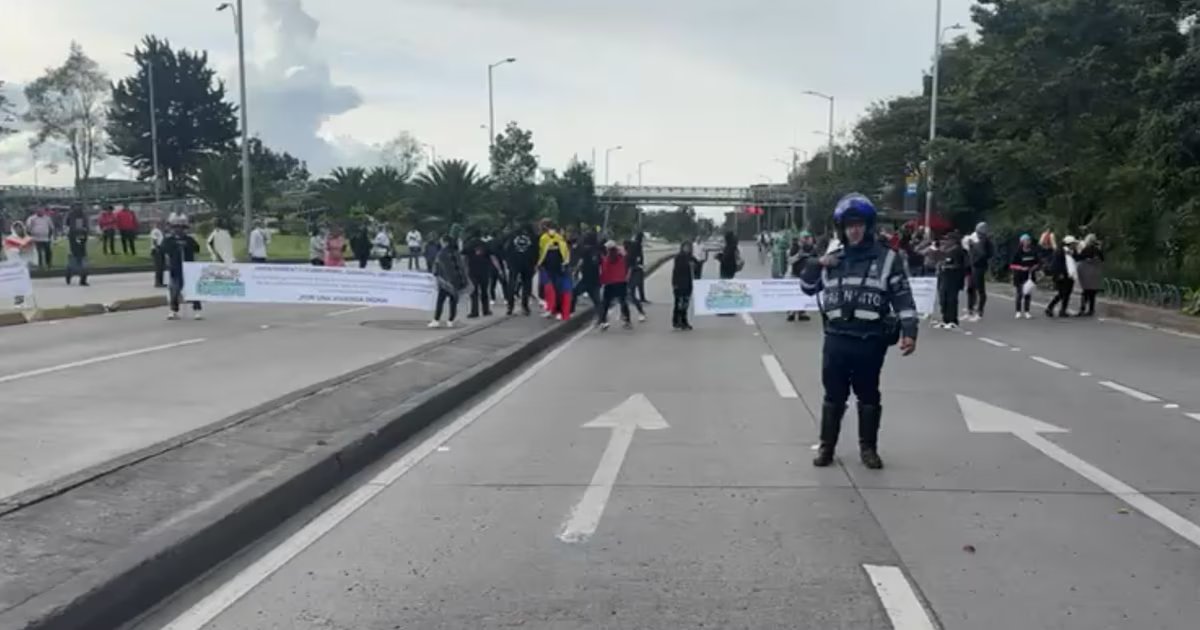 TransMilenio suspende servicio en Portal El Dorado por protestas: así está la movilidad en la ciudad