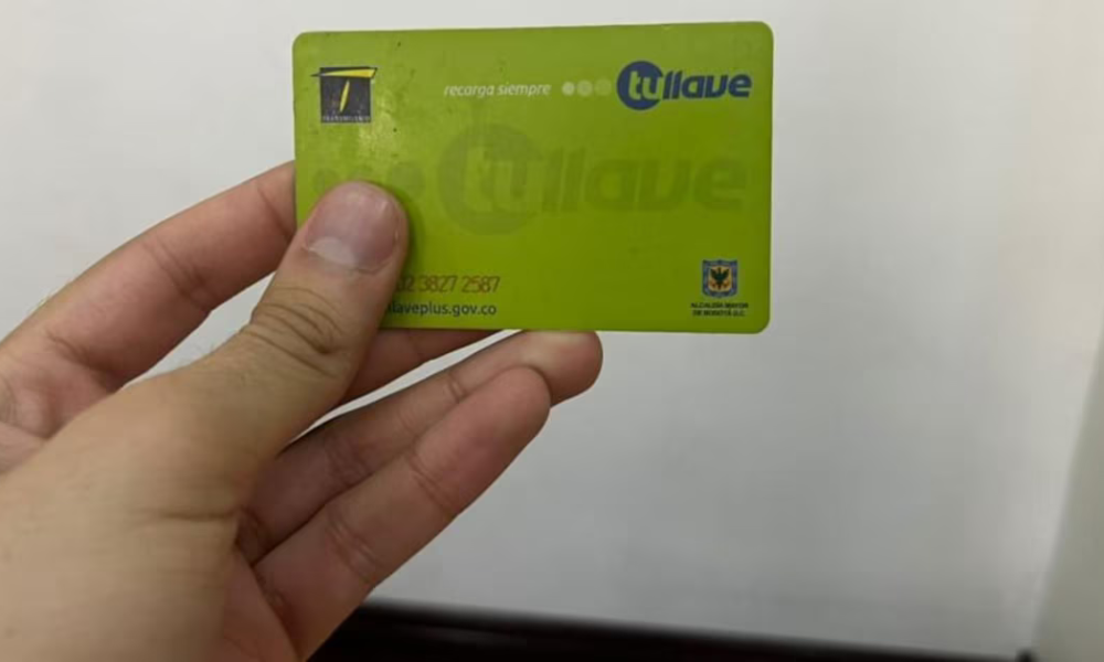 Traslado del subsidio de transporte al Fondo de Estabilización: la apuesta por una tarifa cero en TransMilenio que impactaría el salario