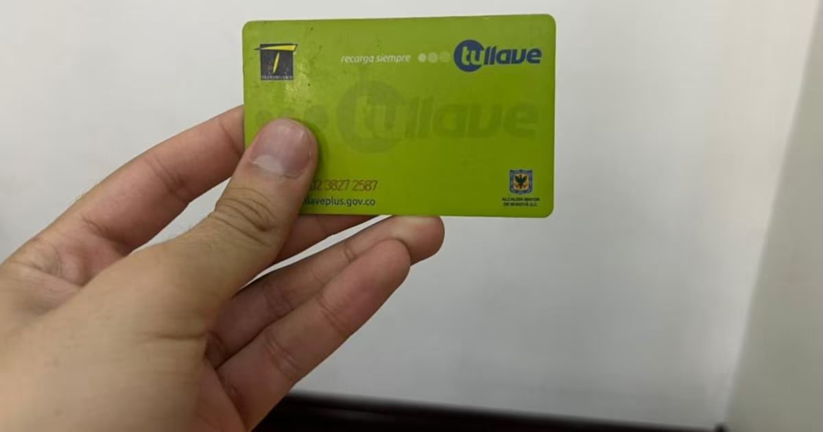 Traslado del subsidio de transporte al Fondo de Estabilización: la apuesta por una tarifa cero en TransMilenio que impactaría el salario