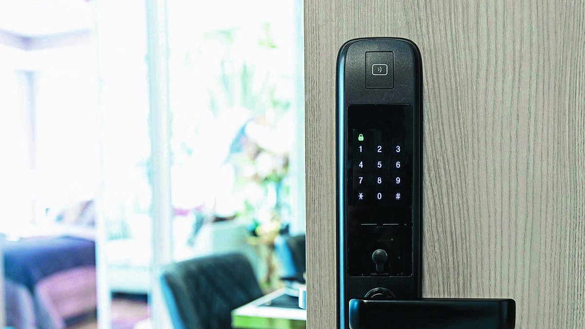 guía técnica para digitalizar la puerta de casa sin riesgos