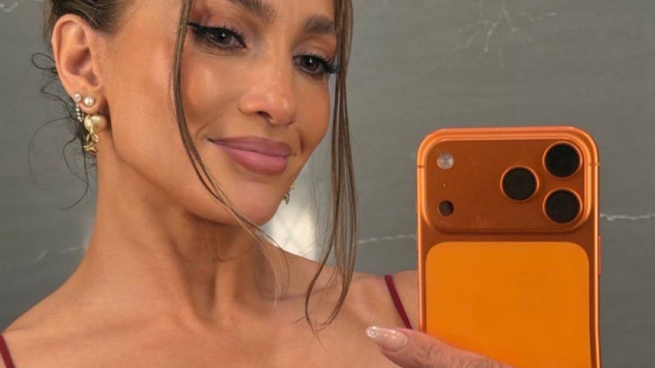 su iPhone está "curvado como un plátano"