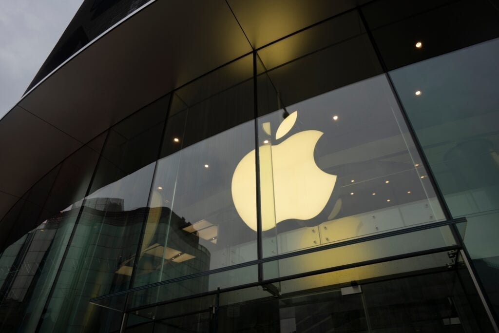 iPhone plegable Apple podría lanzarse antes de 2027 según mercados de predicción
