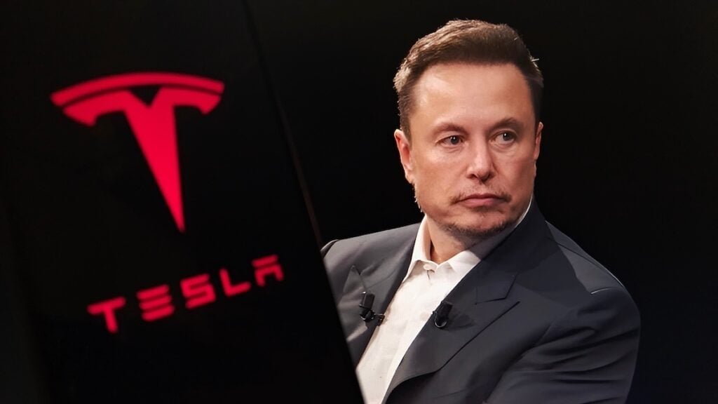 Tesla enfrenta presión inversora por revisión de beneficios negativos, según Gary Black