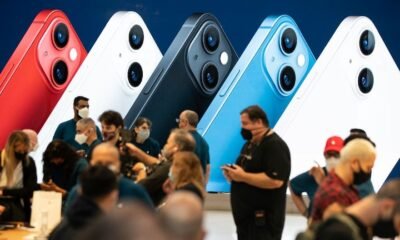 Apple supera expectativas gracias al iPhone, pero alerta por presión en márgenes | TECNOLOGÍA