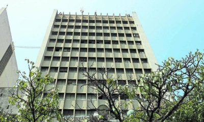 Quejas por el aumento de tarifas de servicios públicos y el cierre de puntos de atención mantienen en caos la oficina principal de Emcali