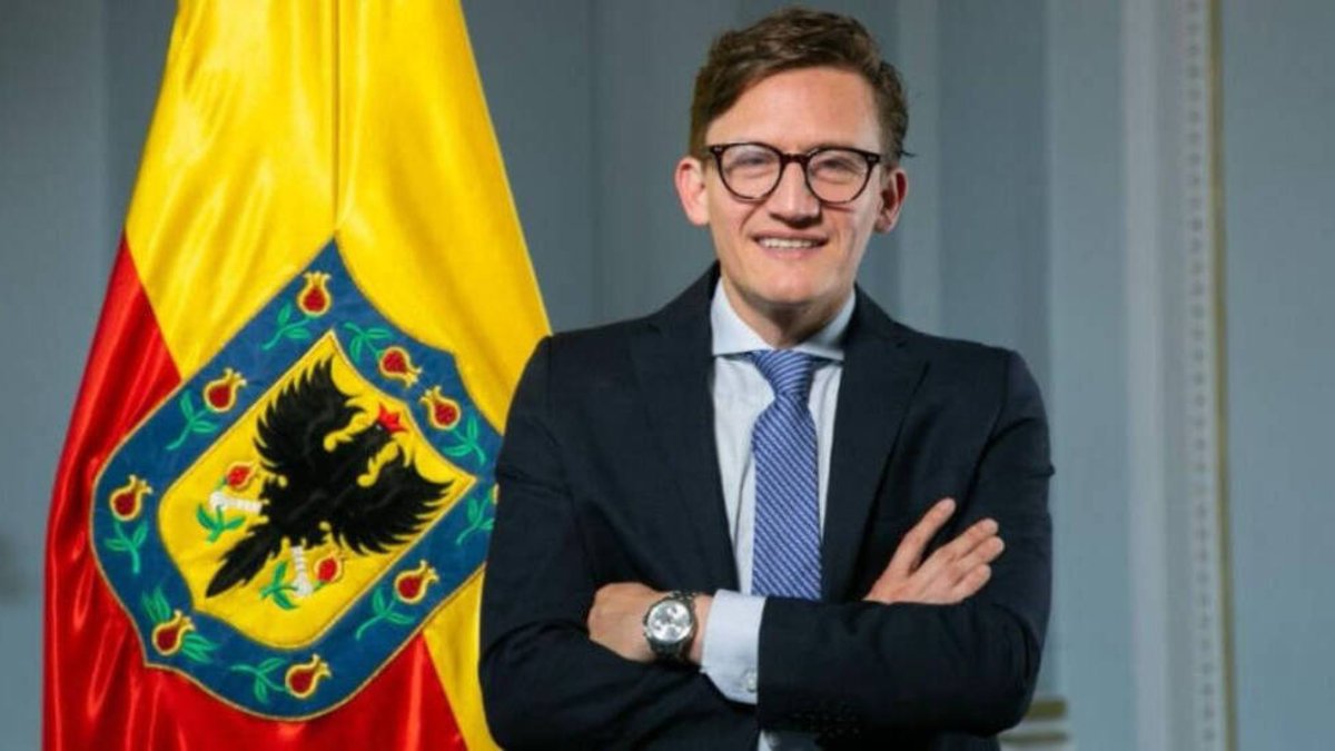 secretario de Gobierno explica el ABC de la rumba en Bogotá hasta las 5 de la mañana