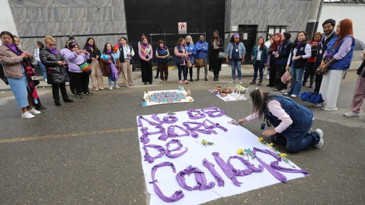 Murió una joven que estuvo crítica una semana, tras ser víctima de balas perdidas en atentado de una banda criminal contra un hombre en Buenaventura.