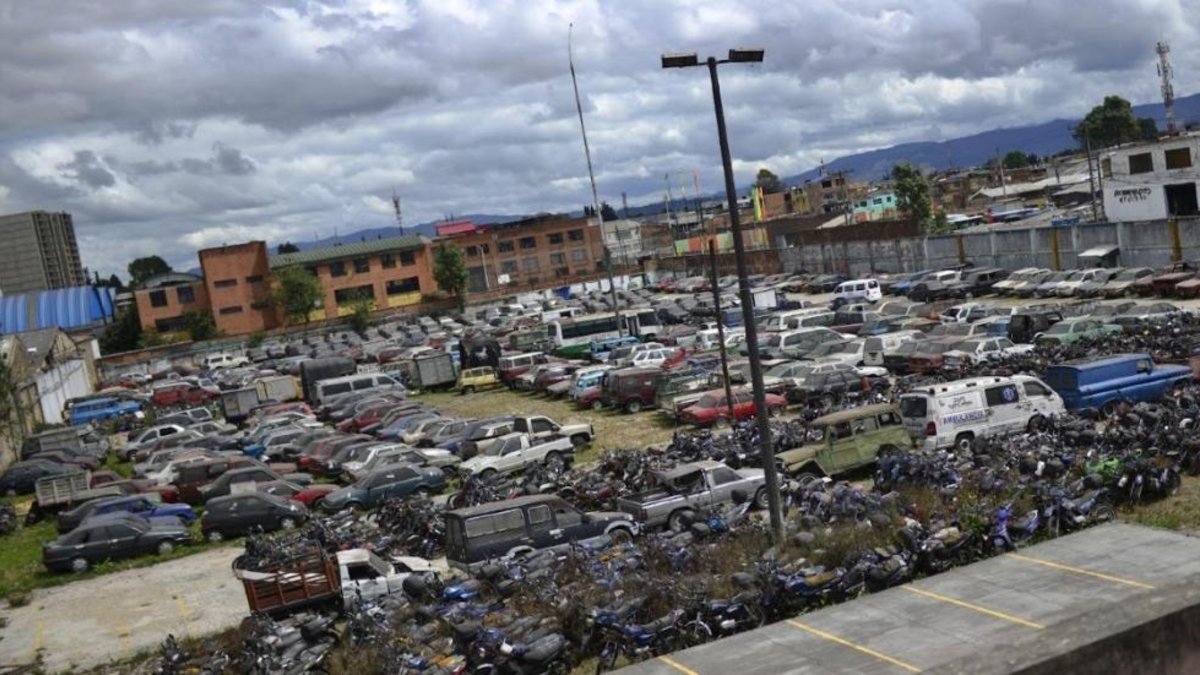 Estas son las tarifas de los patios y de las grúas para Bogotá en 2026 tras el aumento del salario mínimo