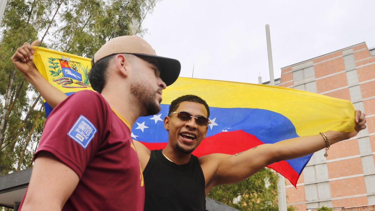 las historias de venezolanos en colombia en medio de la caída de maduro y la promesa de una transición