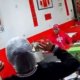 Videos capturaron el momento cuando ladrones robaron violentamente un restaurante de Kennedy en Bogotá; se llevaron hasta la comida