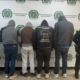 Cuatro personas fueron capturadas cuando pretendían llevarse a la fuerza un vehículo inmovilizado de una grúa de la Secretaría de Movilidad.