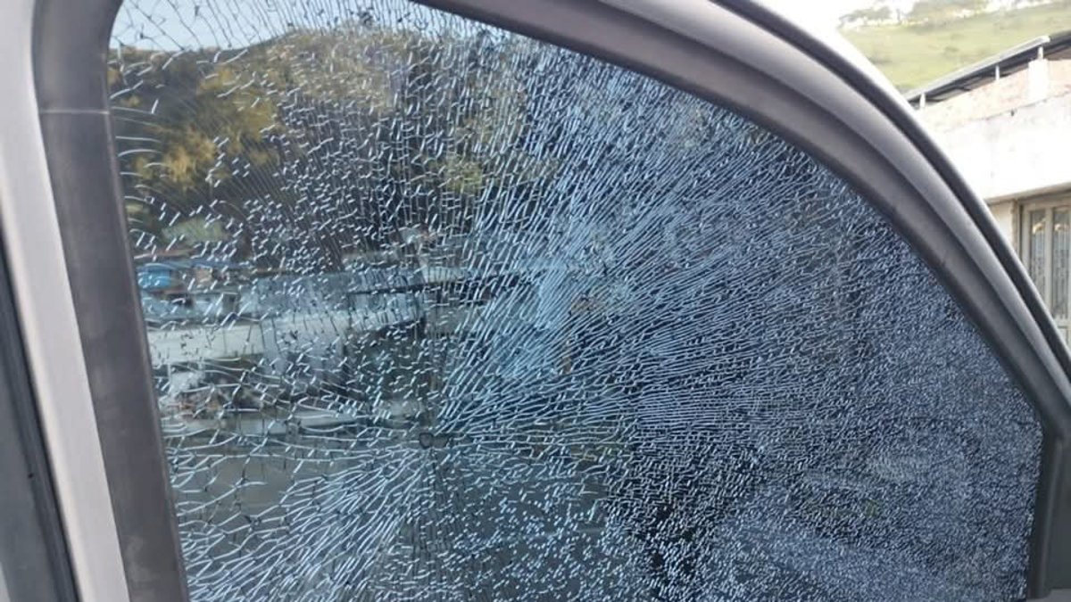 El gobernador de Nariño habló tras el ataque a uno de los vehículos de su caravana.