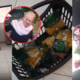 Mujer señalada por agresión a trabajadores, de nuevo en la lupa; nuevo vídeo la muestra intimidando a cajas de Carulla