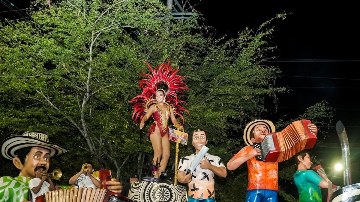 Fiestas Del 20 de Enero, entre desfiles, cultura y eventos de tradición: las disputas de pandillas dejaron al menos seis heridos