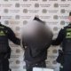 Comunidad quemó la motocicleta de un presunto delincuente que se habría robado un celular en Bogotá: la Policía lo capturó