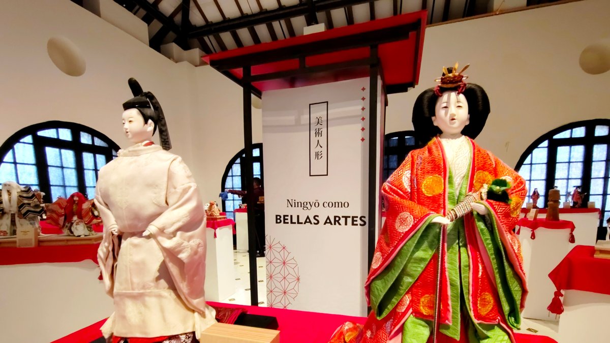 El delicado universo del Ningyō: artesanía, memoria y belleza japonesa abierta al público en el Museo de Antropología de la Universidad del Atlántico