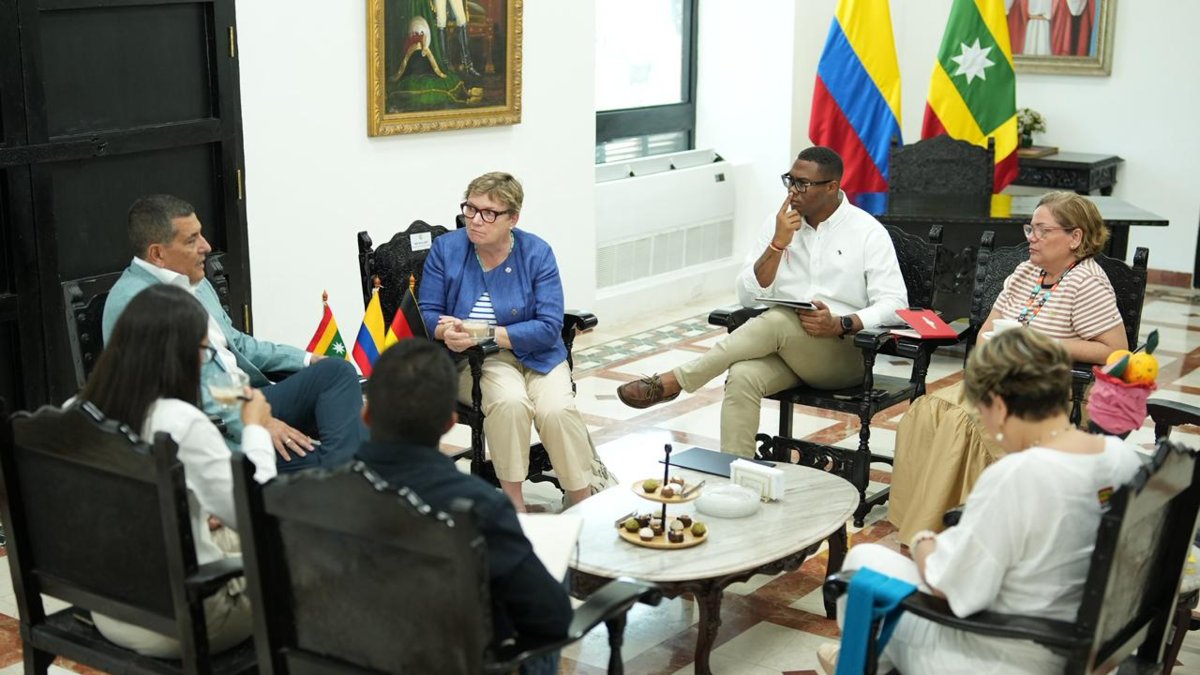 Sostenibilidad, cambio climático y urbanismo, principales ejes de reunión entre embajadora de Alemania, Martina Klumpp, y Dumek Turbay