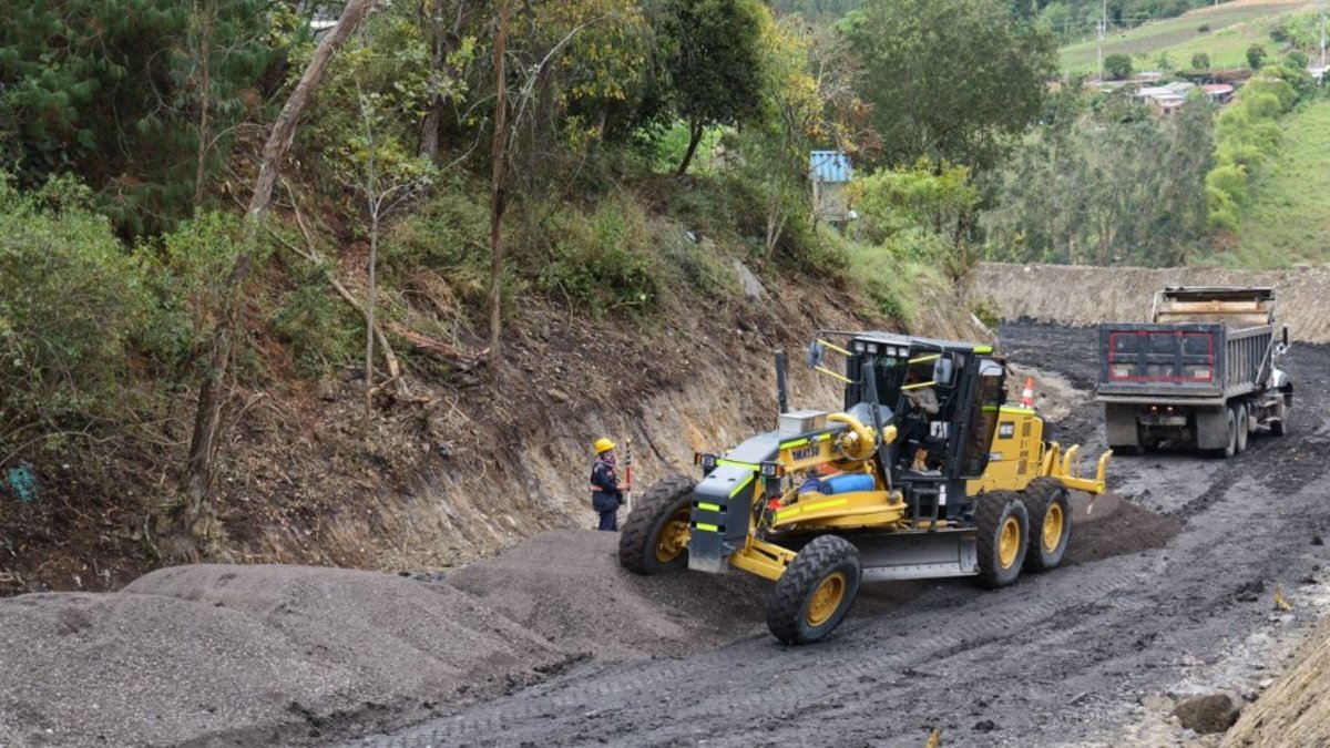Vía al Llano, en alerta por el derrumbe del kilómetro 18 que podría reactivarse en abril por falta de obras y que amenaza con otro cierre prolongado
