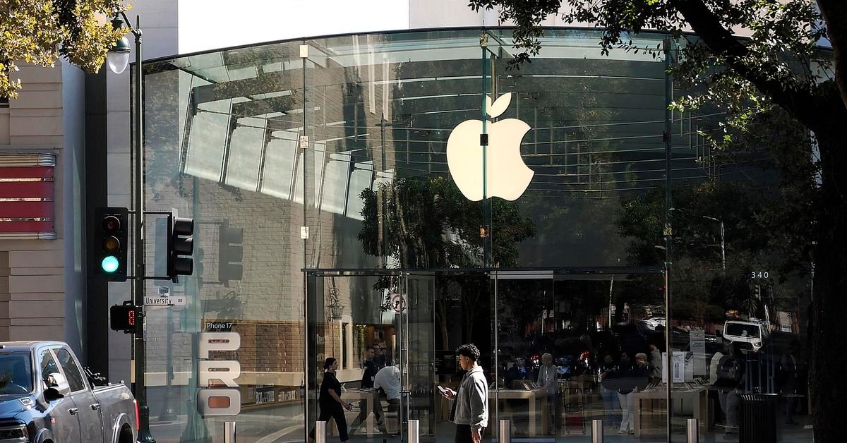 Apple cierra 2025 con récord de ingresos gracias al iPhone, que marca el mejor trimestre de su historia